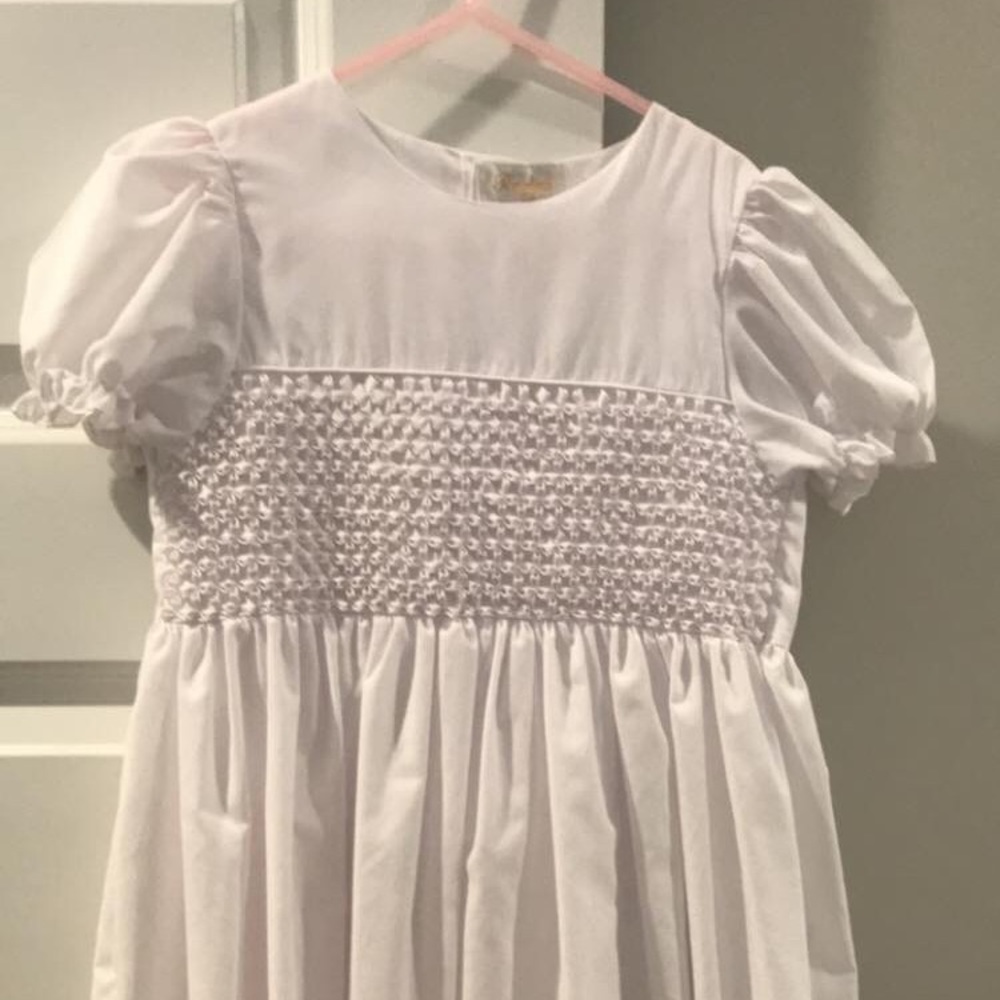 Rosalina smocked white dress size 6Y